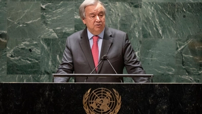 UN-Generalsekretär António Guterres spricht in der UN-Vollversammlung. (Foto: John Minchillo/AP/dpa)