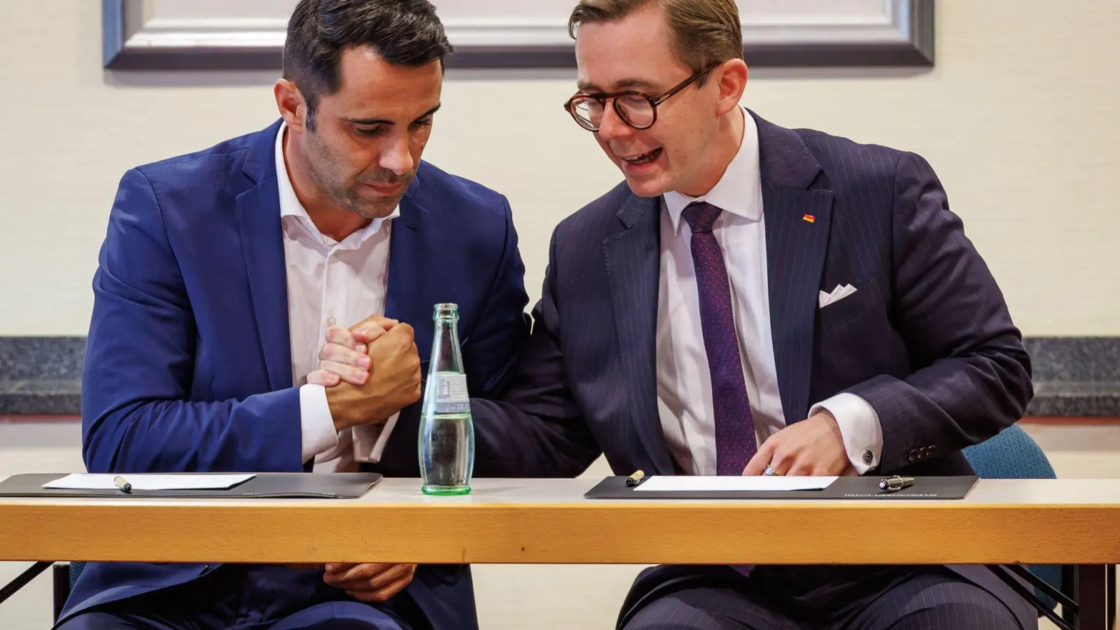 Der bisherige Landesvorsitzende der CDU, Daniel Peters, erklärt nach dem Wahldebakel in MV seinen Rücktritt - Philipp Amthor übernimmt den Posten kommissarisch. (Foto: Jens Büttner/dpa)