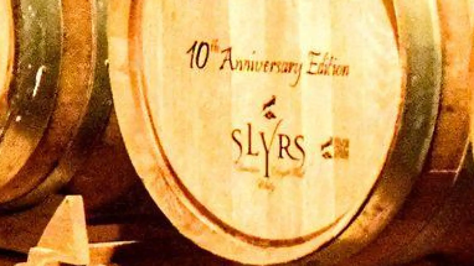 Drei Jahre muss ein Whisky mindestens im Fass lagern, damit er sich Whisky nennen darf. (Foto: Lucas Caspari/dpa)