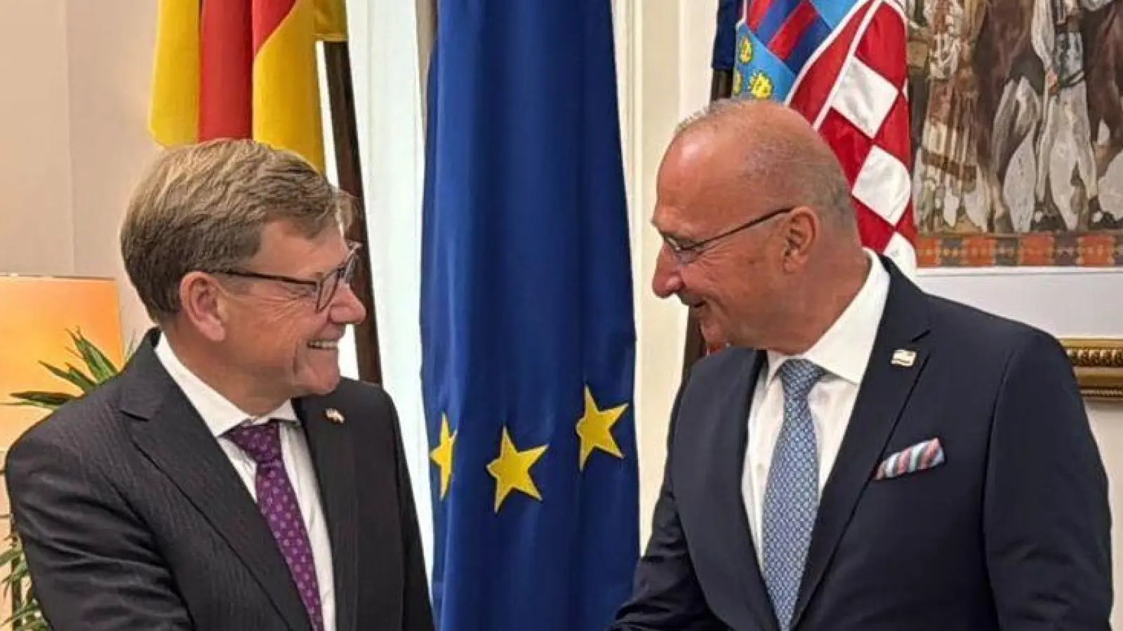 Außenminister Johann Wadephul (CDU) wird von seinem kroatischen Kollegen Gordan Grlic Radman in der Hauptstadt Zagreb zum Antrittsbesuch empfangen. (Foto: Jörg Blank/dpa)