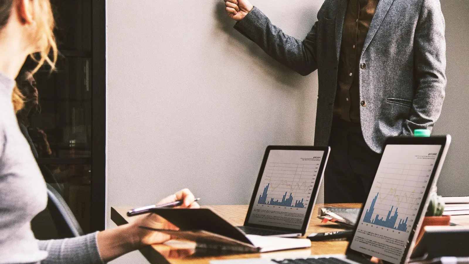 Duales Studium oder duale Ausbildung: Was ist das Richtige für mich? (Foto: Pixabay)