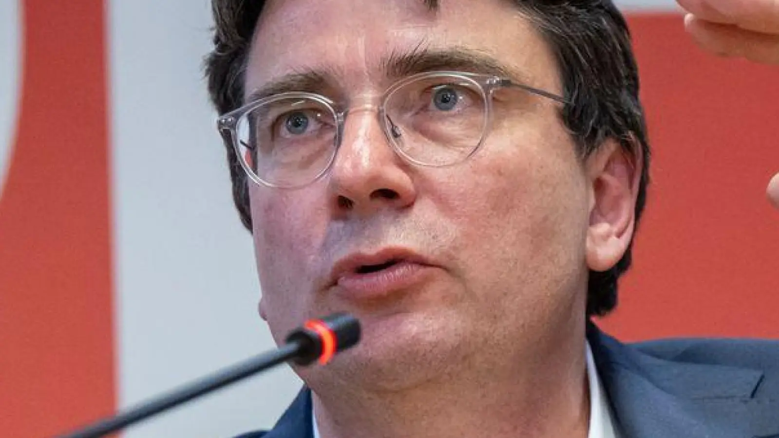 SPD-Politiker Florian von Brunn findet die geplanten Änderungen beim Bürgergeld nicht gut. (Archivbild) (Foto: Peter Kneffel/dpa)