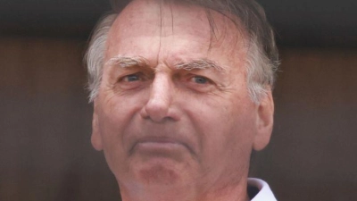 Der brasilianische Ex-Präsident Bolsonaro verbüßt eine 27-jährige Haftstrafe. (Archivbild) (Foto: Luis Nova/AP/dpa)