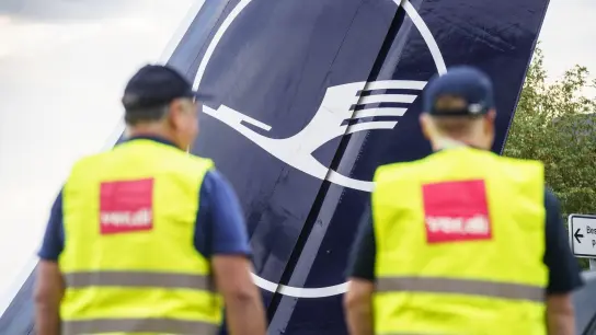 Die Gewerkschaft erwartet von Lufthansa im Tarifkonflikt ein höheres Angebot. (Foto: Frank Rumpenhorst/dpa/Frank Rumpenhorst/dpa)