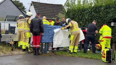 Die Mordkommission ermittelt nach einem versuchten Tötungsdelikt in Hattingen. (Foto: Justin Brosch/dpa)