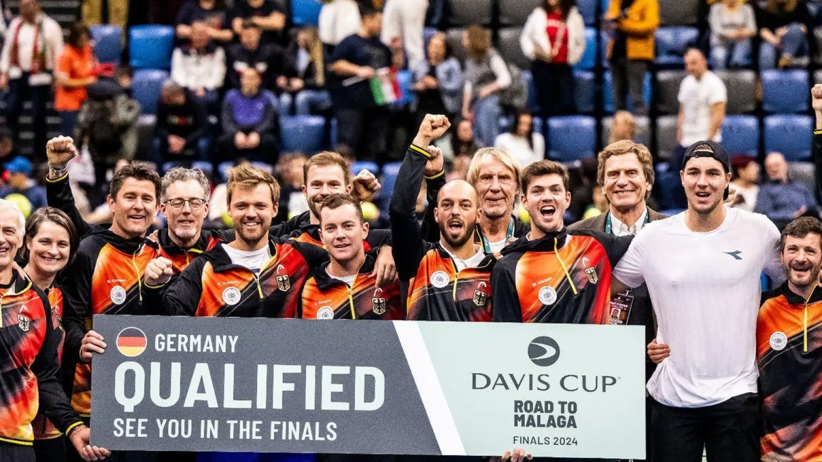 Das deutsche Davis-Cup-Team hat sich für die Gruppenphase qualifiziert. (Foto: Marton Monus/dpa)