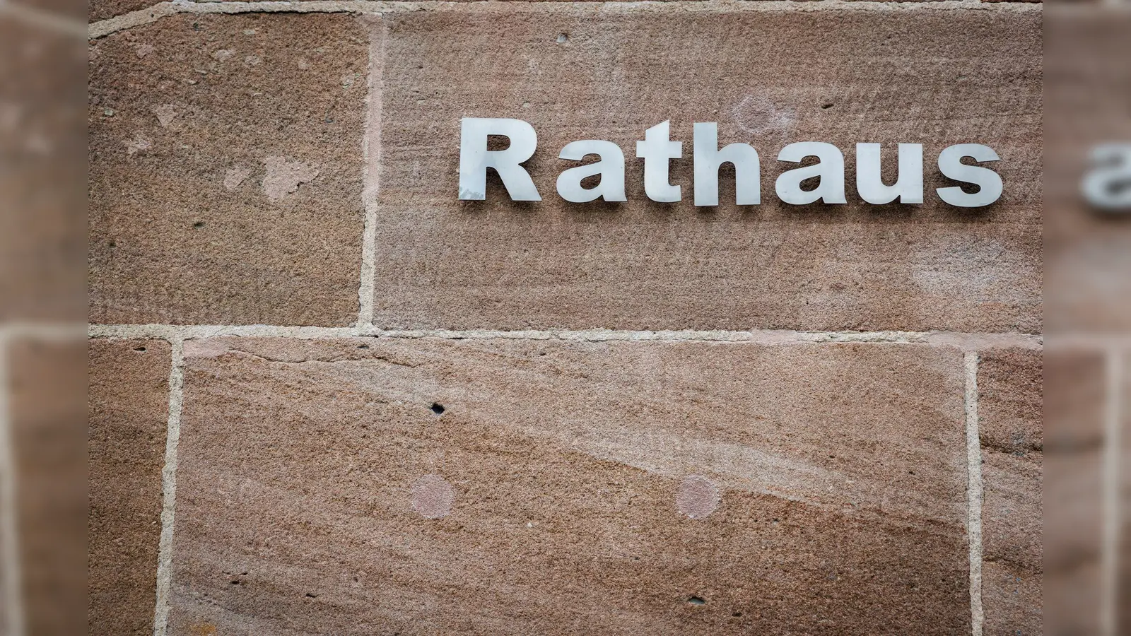 Wo werden die Kommunalwahlen besonders spannend? (Illustration) (Foto: Daniel Karmann/dpa)