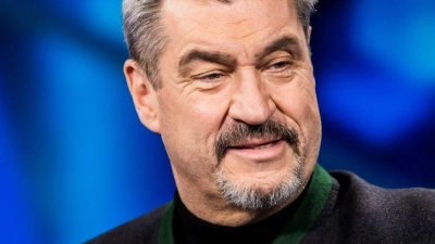 Markus Söder fordert eine weitere Korrektur der Verbrenner-Pläne der EU. (Foto: Christoph Soeder/dpa)