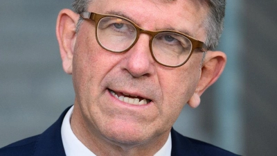 Kulturstaatsminister Wolfram Weimer steht wegen der Entscheidung in der Kritik. (Archivbild) (Foto: Bernd von Jutrczenka/dpa)