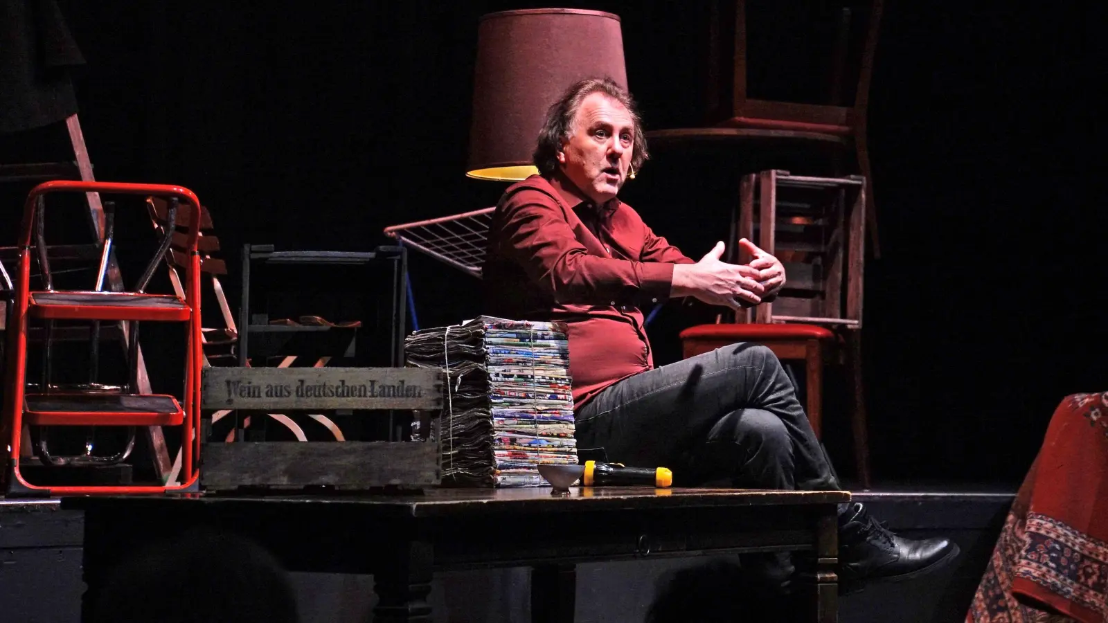 Rollt mit feinem Witz ein Leben aus: Stefan Waghubinger. (Foto: Elke Walter)