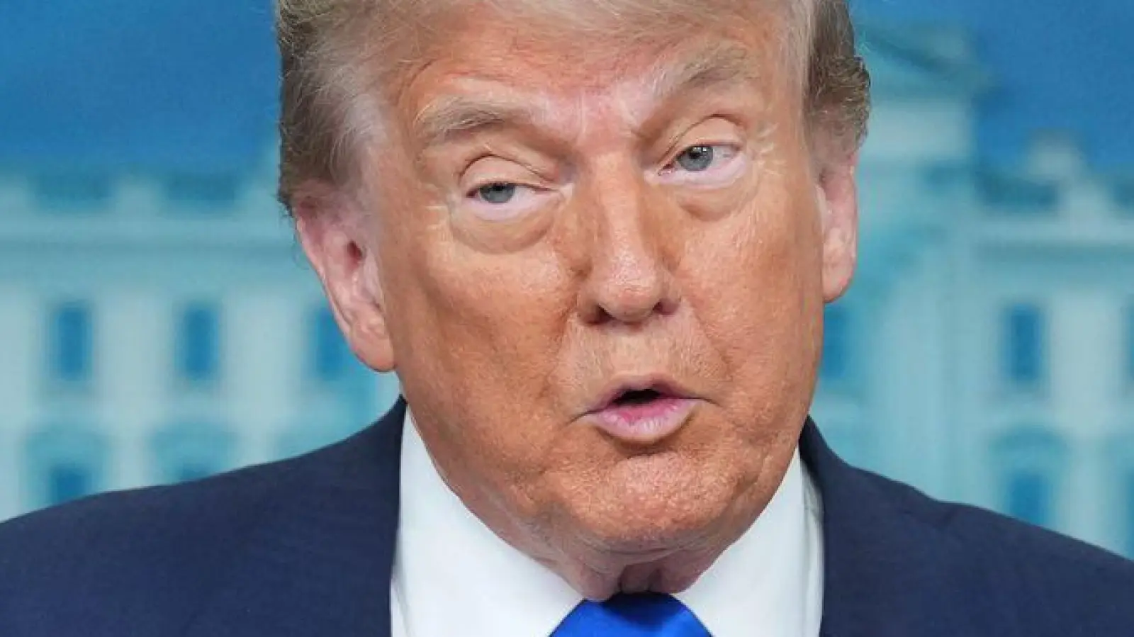 Trump feiert die Gerichtsentscheidung als „monumentalen Sieg“. (Foto: Jacquelyn Martin/AP/dpa)