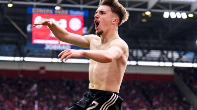 Siegtorschütze in Freiburg: Bayerns Lennart Karl. (Foto: Tom Weller/dpa)