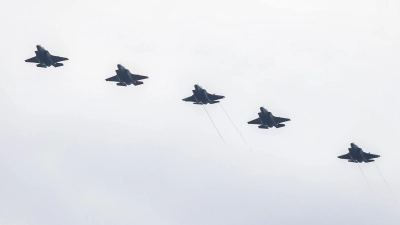 Der Iran droht im Fall von neuen US-Luftangriffen mit einer Ausweitung des Kriegsgebiets. (Archivbild) (Foto: Kendall Torres Cortés/dpa)