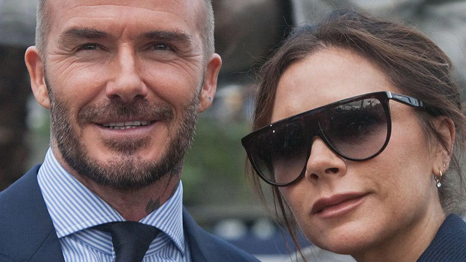 Victoria Beckham zieht ihren Mann David in einem Instagram-Clip für einen Haarschneide-Unfall auf. (Archivbild) (Foto: Javier Rojas/Zuma Press/dpa)