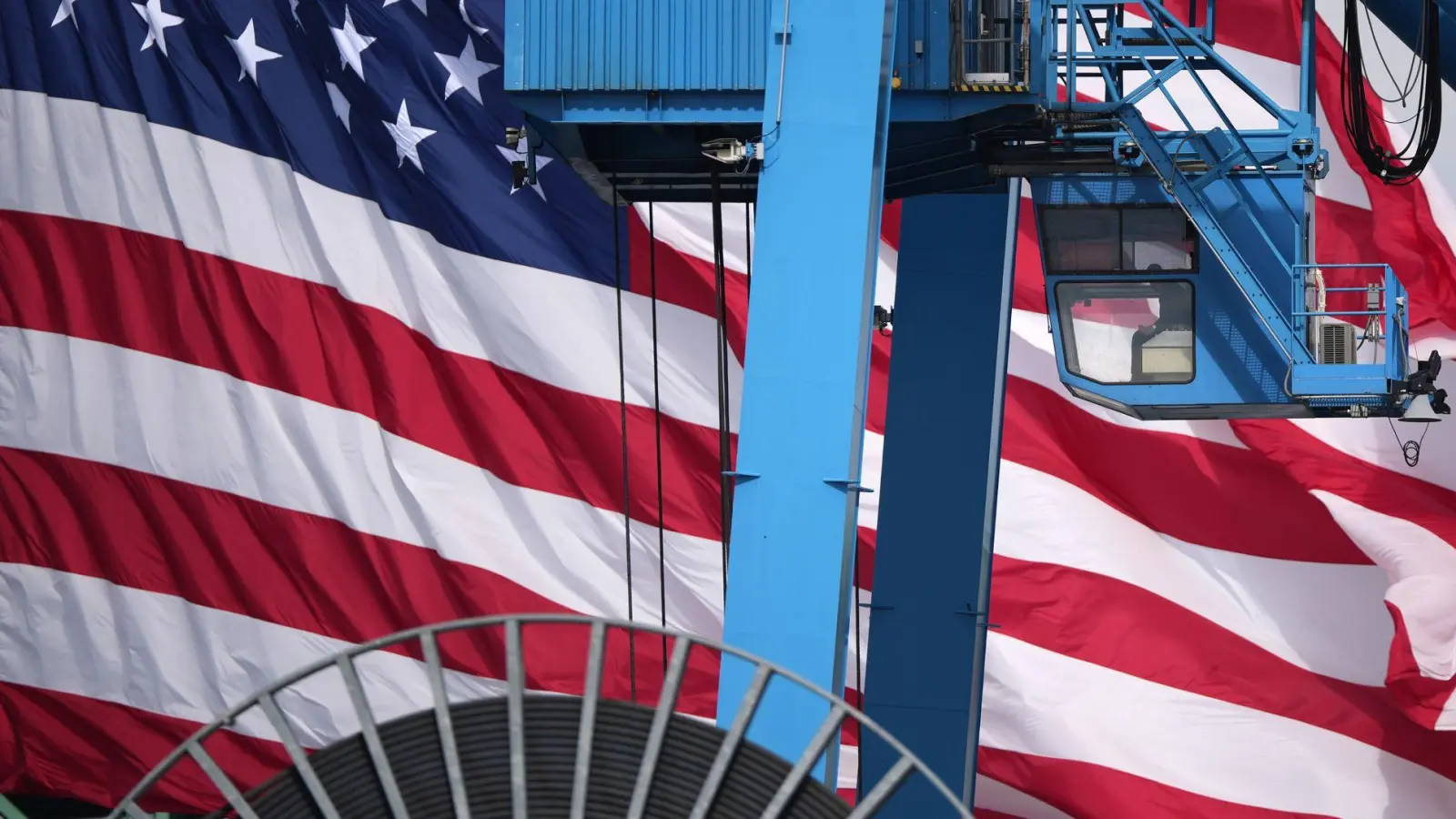 Die USA sind das wichtigste Exportland für die deutsche Wirtschaft. (Archivbild) (Foto: Matt Slocum/AP/dpa)