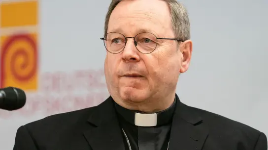 Georg Bätzing ist Bischof von Limburg und Vorsitzender der Deutschen Bischofskonferenz. (Foto: Nicolas Armer/dpa)