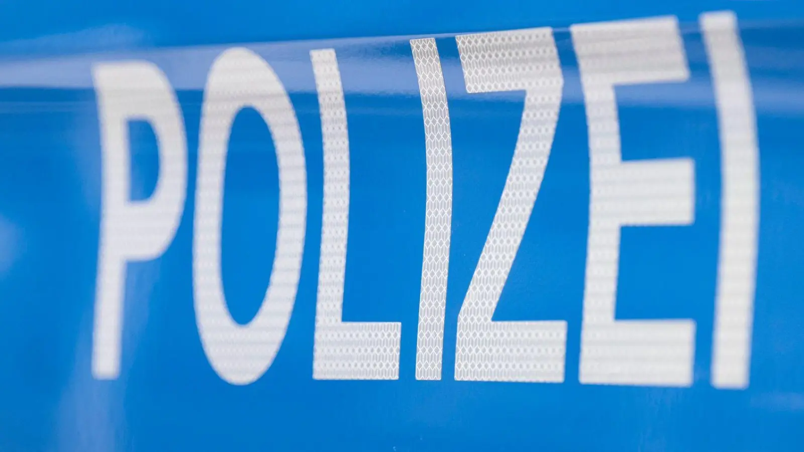 Gegen zwei Menschen werde jetzt ermittelt. (Symbolbild) (Foto: Boris Roessler/dpa)