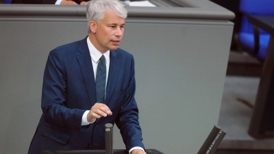Der neue Minister Bilger äußert sich auch zur Bahn. (Foto: Kay Nietfeld/dpa)