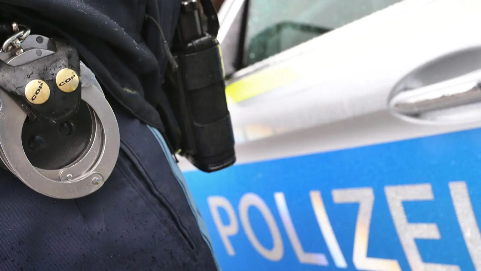 Der Amokläufer aus Franken ist weiterhin flüchtig. (Symbolbild) (Foto: Karl-Josef Hildenbrand/dpa)