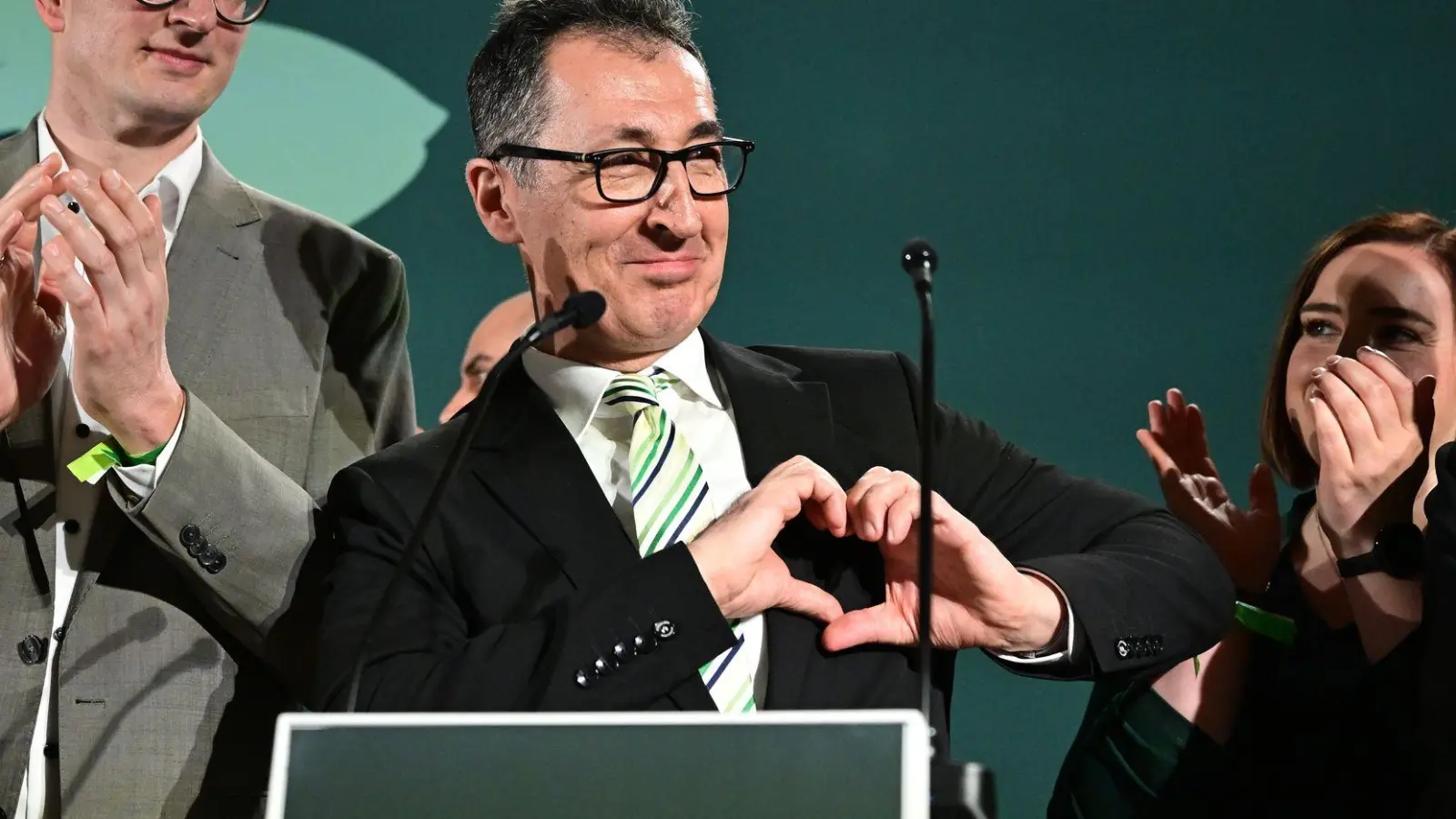 Grünen-Kandidat Özdemir bot noch am Wahlabend der CDU eine erneute Zusammenarbeit an. (Foto: Bernd Weißbrod/dpa)