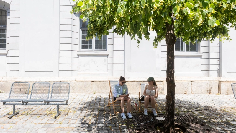 Alleine 2026 heizte sich Ansbach schon an vier Tagen auf über 37 Grad auf. Seit Beginn der Wetteraufzeichnungen gab es zehn solcher Tage. (Archivbild: Evi Lemberger)