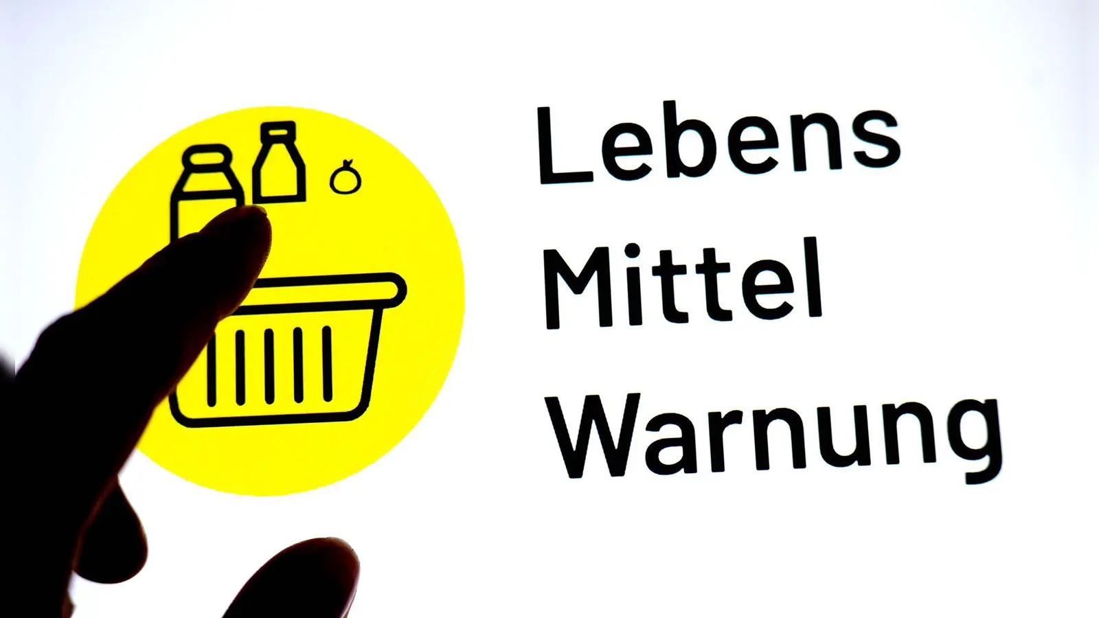 Betroffene Packungen können auch ohne Kassenbon zurückgegeben werden, der Kaufpreis wird erstattet. (Symbolbild) (Foto: Sina Schuldt/dpa)