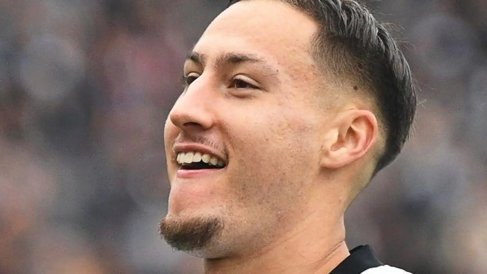 Younes Ebnoutalib wechselt von der SV Elversberg zu Eintracht Frankfurt. (Archivbild) (Foto: Harald Tittel/dpa)