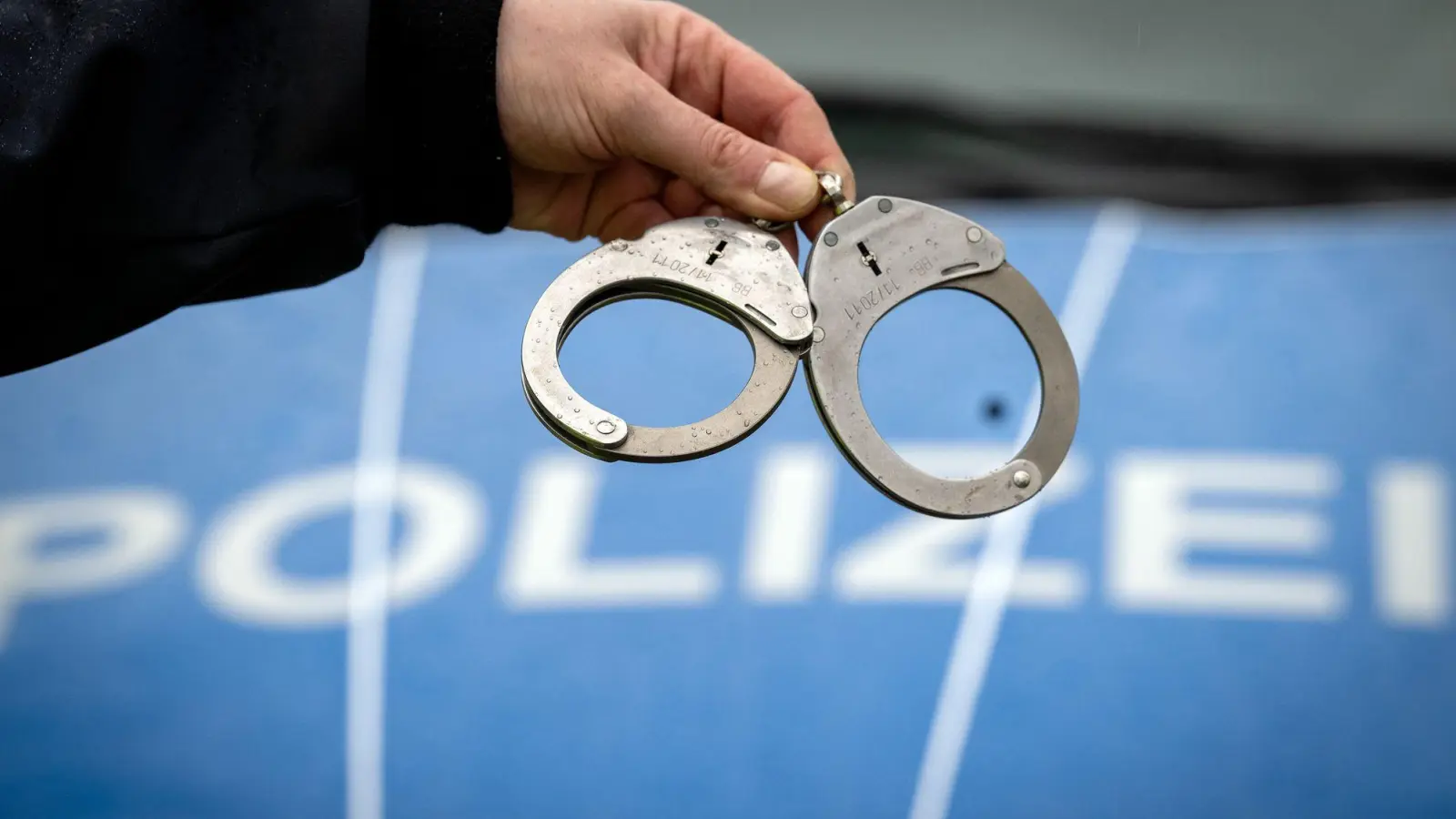 Zwei Verdächtige wurden festgenommen. (Symbolbild) (Foto: Soeren Stache/dpa)