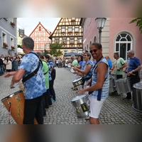 Die Batukeros werden auch in diesem Jahr mit ihren mitreißenden Trommelrhythmen ihren Gästen wieder kräftig einheizen. (Archivbild: Anita Dlugoß)