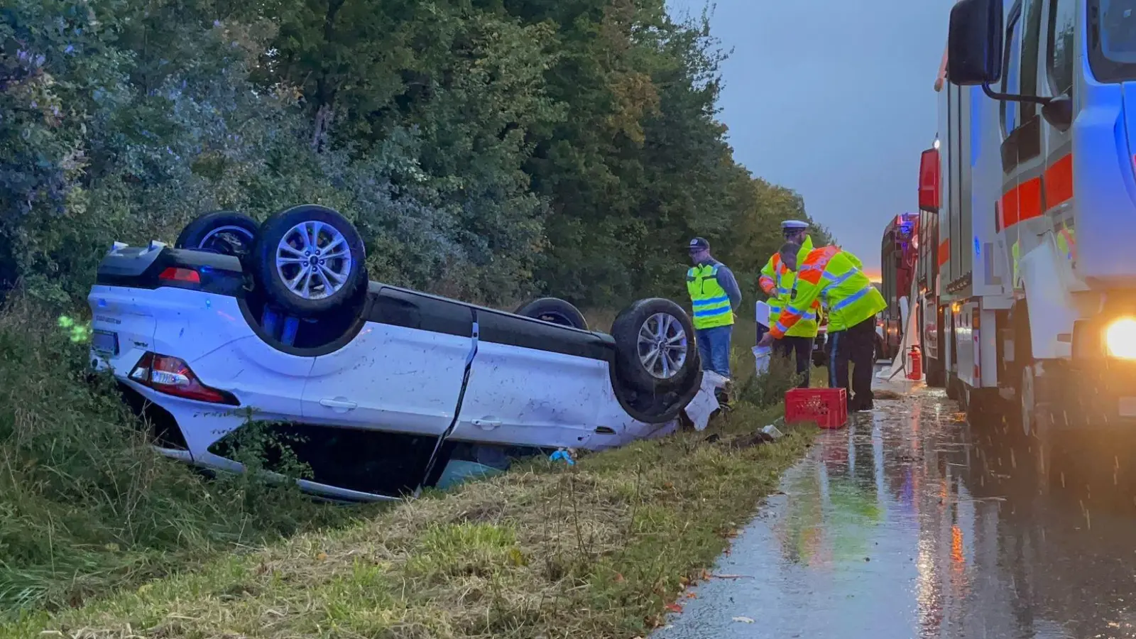 Unfallstelle auf der A3 bei Parsberg. Hier kamen eine Mutter und ihr Baby ums Leben. (Foto: Felix Besold/News5/dpa)