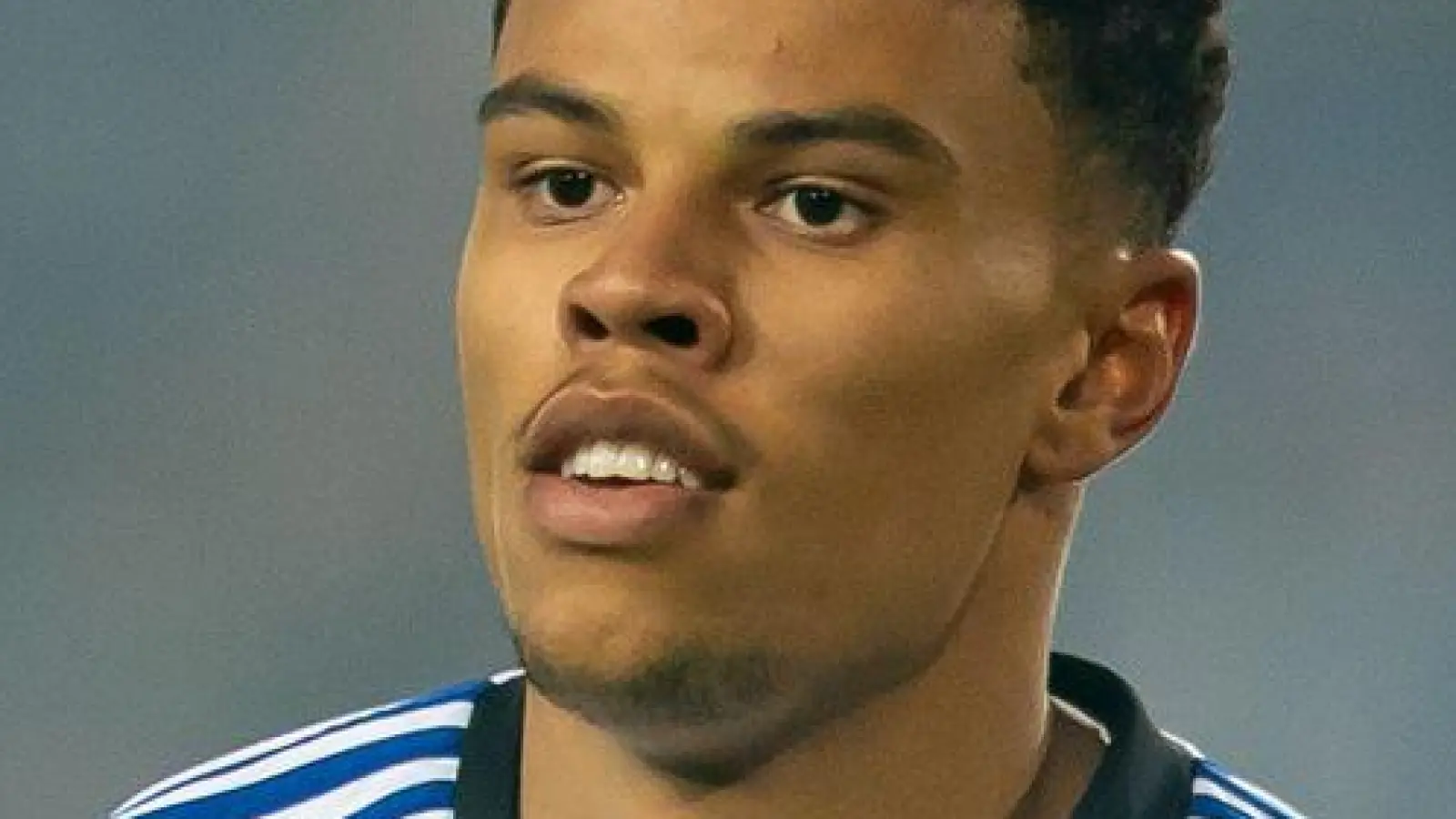 Nur fast weg: HSV-Stürmer Ransford Königsdörffer. (Foto: Andreas Gora/dpa)