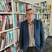 Professor Joachim Behnke war zu Gast im Georg-Wilhelm-Steller-Gymnasium in Bad Windsheim. (Foto: Nina Daebel)