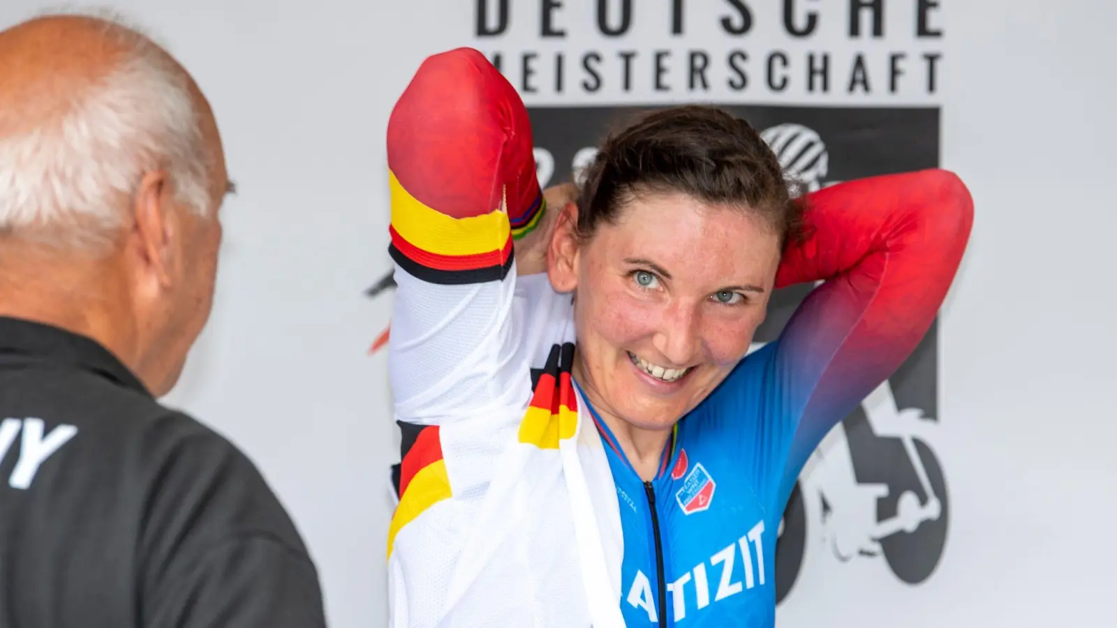 Beendet ihre Karriere als Radsportlerin: Lisa Brennauer. (Foto: David Inderlied/dpa)