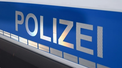 Die Polizei nahm dem Fahrer den Führerschein ab. (Symbolbild) (Foto: Daniel Vogl/dpa)