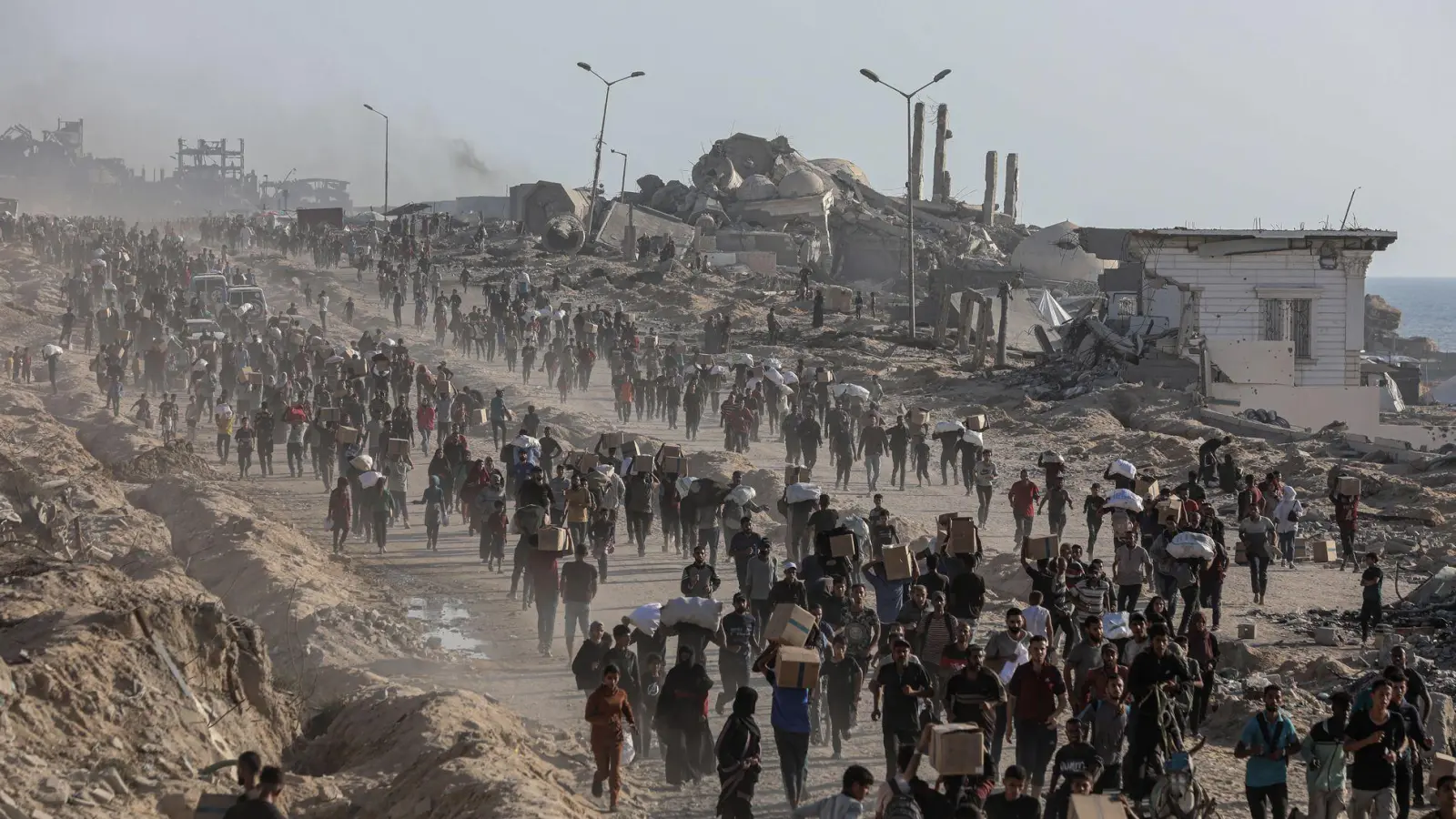 Ist die Waffenruhe der Beginn eines Friedensprozesses in ganz Nahost?  (Foto: Omar Ashtawy/APA Images via ZUMA Press Wire/dpa)