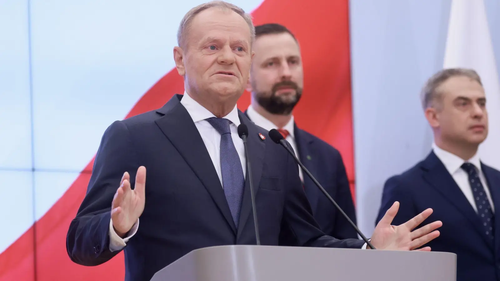 Polens Regierungschef Tusk hat sein Kabinett von 26 auf 21 Ministerposten verkleinert. (Foto: Leszek Szymanski/PAP/dpa)