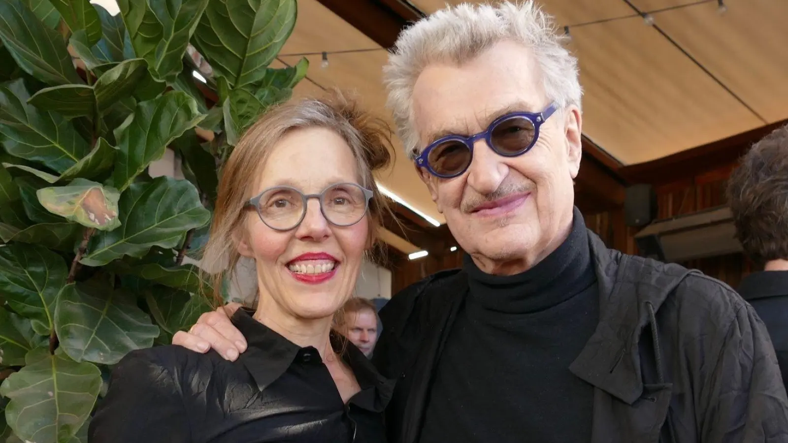 Wim und Donata Wenders beim Empfang von German Films in Los Angeles. (Foto: Barbara Munker/dpa)