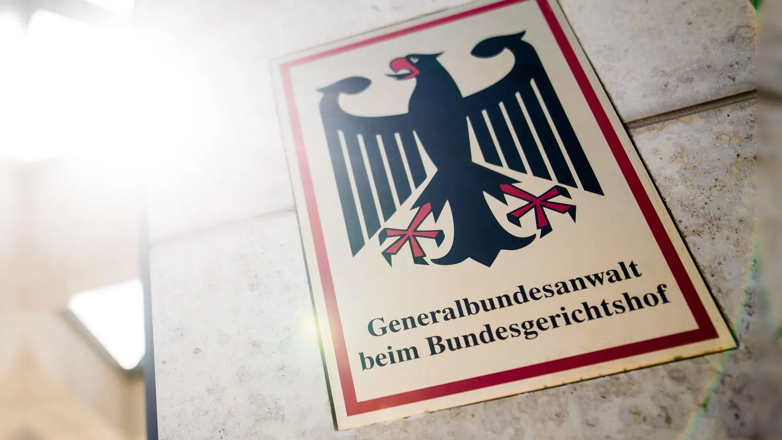 Die Bundesanwaltschaft wirft ihm Mitgliedschaft beim IS vor. (Symbolfoto) (Foto: Christoph Schmidt/dpa)