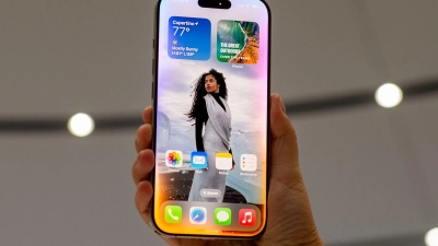 Apple hatte vor der Vorstellung der iPhone-16-Modellreihe neue KI-Funktionen angekündigt und Werbung dafür gemacht. (Archivbild) (Foto: Andrej Sokolow/dpa)