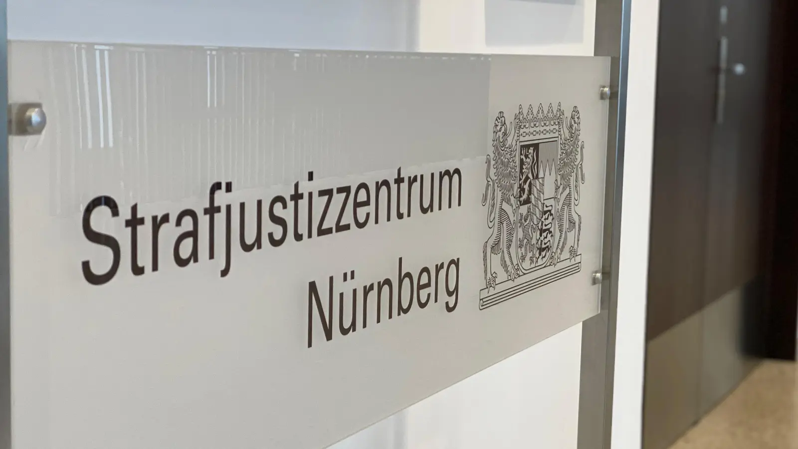 Im Nürnberger Strafjustizzentrum entscheidet sich das Schicksal eines Paares, das monatelang auf Einbruchstour. durch Franken war. (Foto: Manfred Blendinger)