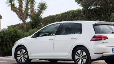 Bestseller unter Strom: Kann der VW Golf auch als gebrauchtes E-Auto überzeugen und auf was ist zu achten? (Foto: Volkswagen AG/dpa-tmn)