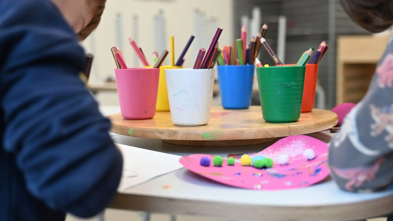 Was braucht es für bessere Bildung? Das Deutsche Kinderhilfswerk hat für den „Kinderreport” nachgefragt. (Archivbild) (Foto: Maximilian von Klenze/dpa)