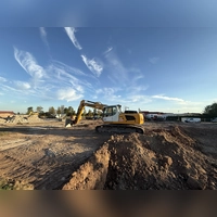 Das Areal am Ortseingang von Herrieden ist eingeebnet: Alle bestehenden Gebäude wurden abgerissen, der Parkplatz ist abgetragen. (Foto: Susanne Pöhlmann)