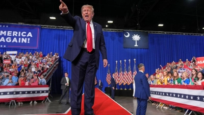 Trump sieht sich als wichtigen Faktor im Wahlkampf. (Archivbild) (Foto: Jacquelyn Martin/AP/dpa)