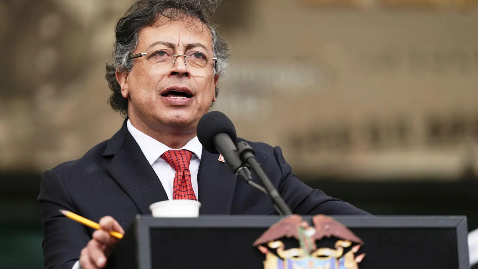 Die USA wollen das Visum des kolumbianischen Präsident Gustavo Petro widerrufen. (Archivbild) (Foto: Ivan Valencia/AP/dpa)