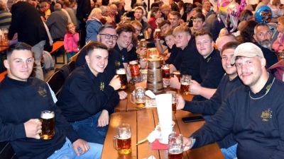 Insbesondere die Unternesselbacher Ortsburschen freuen sich auf die beliebte Kerwa. Feiern Sie mit! (Foto: Gudrun Schwarz-Köhler)