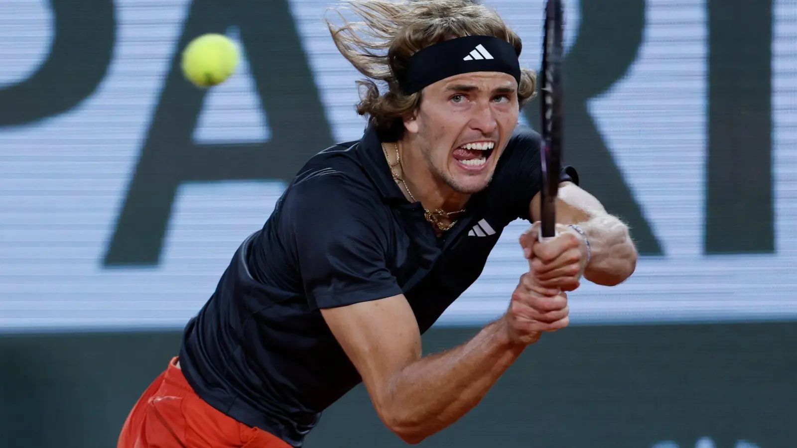 Alexander Zverev spielt Tennis lieber am Tag. (Foto: Jean-Francois Badias/AP)