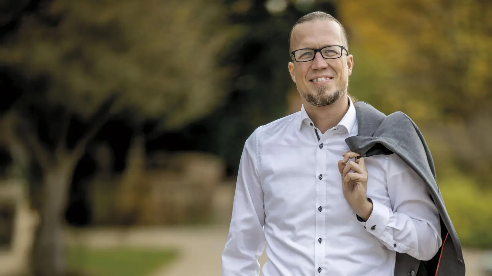 Will Ansbach aus der Krise führen: Boris-André Meyer von der Offenen Linken kandidiert für das Amt des Oberbürgermeisters in Ansbach. (Foto: Markus Zahn)