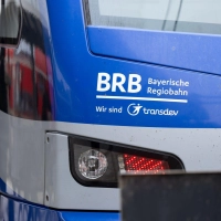 Kunden der Bayerischen Regiobahn zwischen Augsburg und Ingolstadt müssen Geduld haben und öfter umsteigen. (Archivbild) (Foto: Sven Hoppe/dpa)