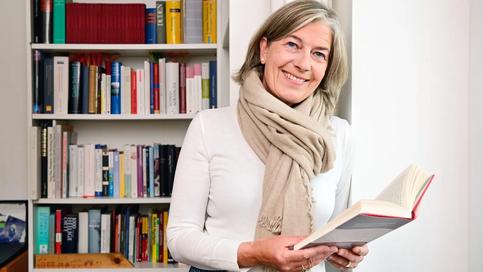 Lässt Staats- und Weltgeschichte in ihrem neuen Buch lebendig werden: Sabine Böhne-Di Leo (Foto: Jim Albright)